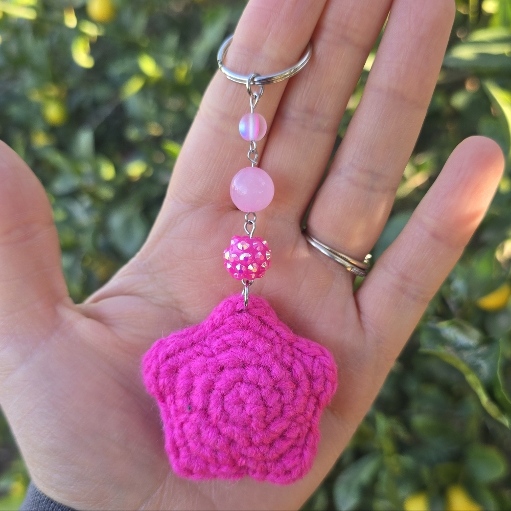 Pink Star Crochet Keychain - Picture 2 of 2